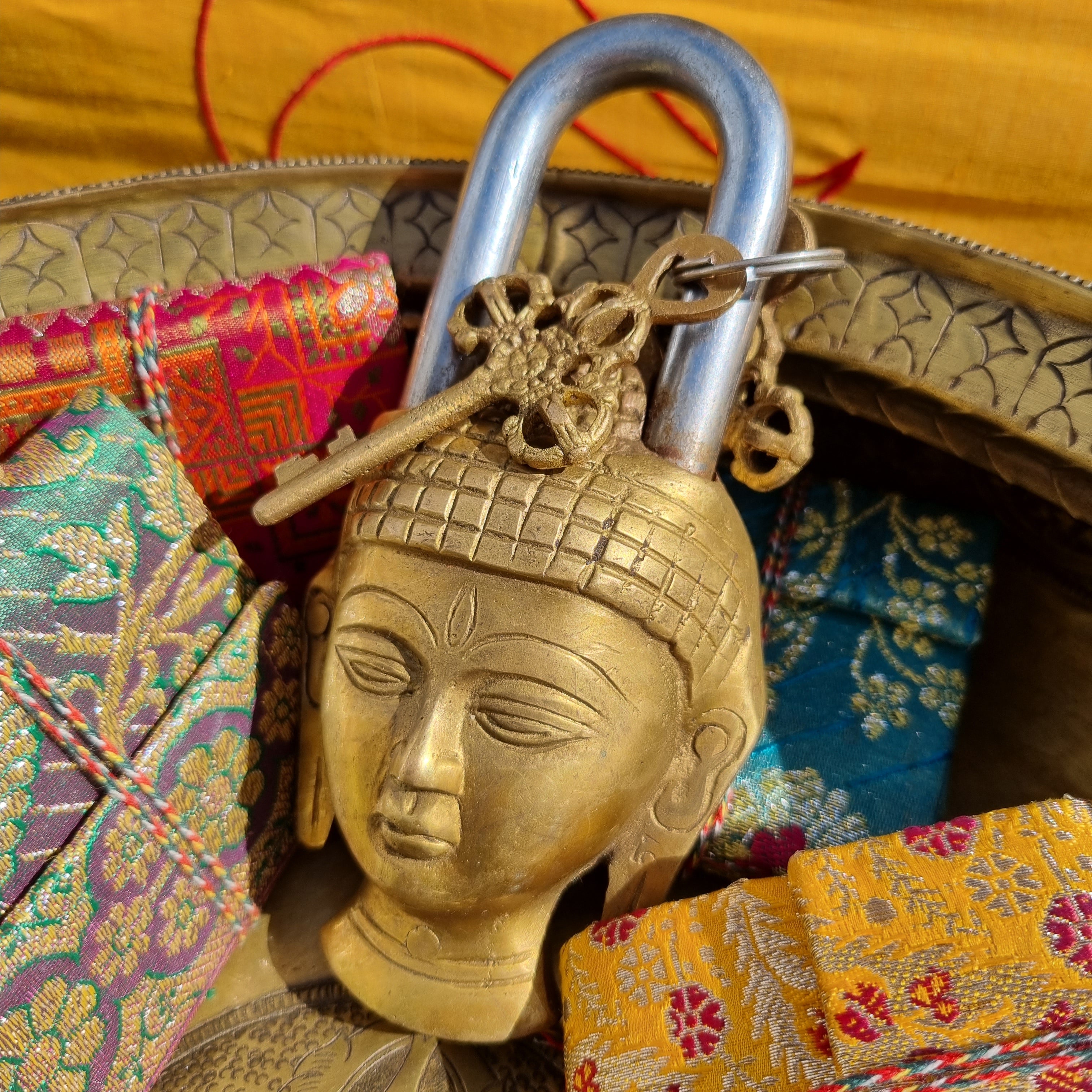 Buddha Brass Carved Lock with Keys