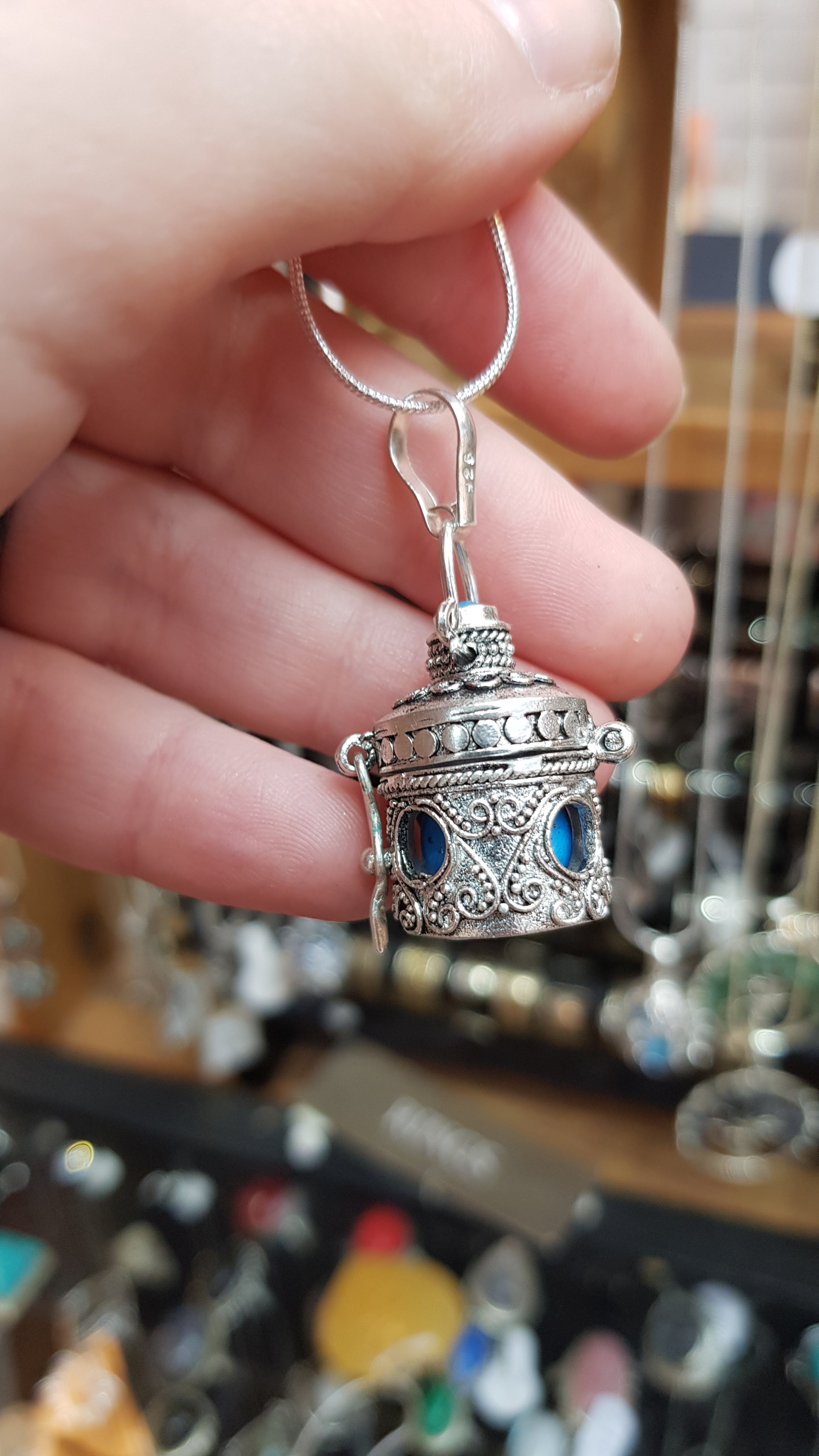 92.5% Silver Necklace Cage