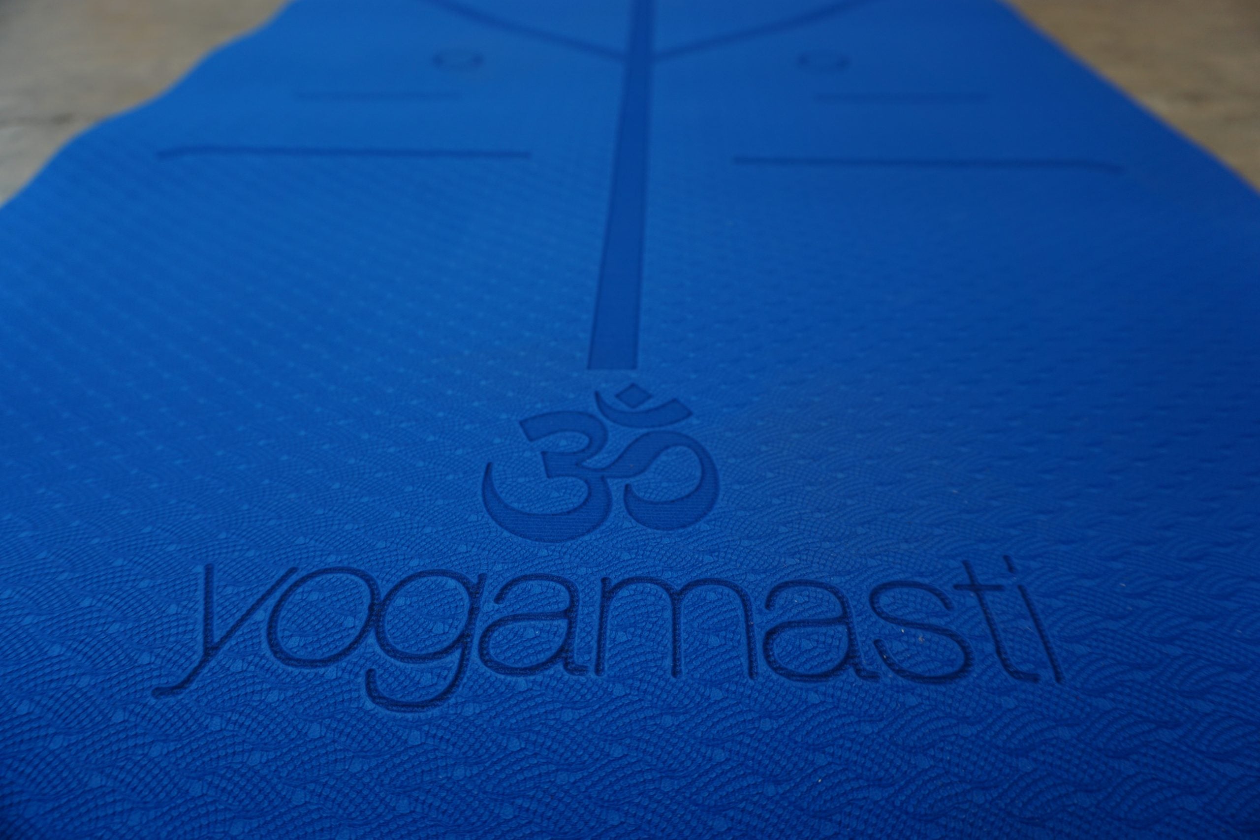 Non Slip Yoga Mat With Alignment, 6mm Thick, Eco TPE, Royal Blue