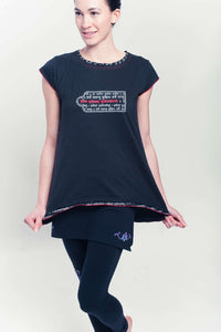 Women’s Mantra Organic Yoga Tunic – Black, Cap Sleeve, Loose