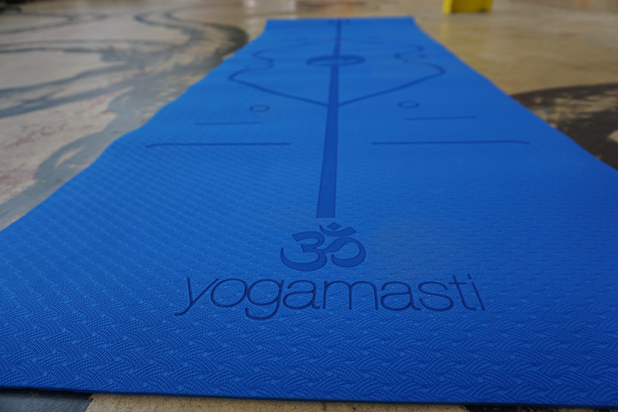 yogamasti alignment non slip yoga mat top view blue